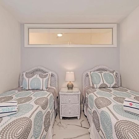 Casa Del Mar Longboat Key Aparthotel Buitenkant foto